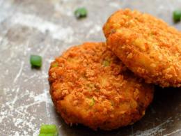 Котлеты из крабовых палочек: вкусные рецепты Рецепт котлет из крабовых палочек без сыра