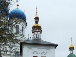 Incident v moskovskom kostole Nanebovzatia v tlačiarňach Patriarcha Alexy II