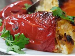 Перец фаршированный мясом и рисом — пошаговый рецепт приготовления с фото и видео
